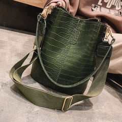 Blake Shoulder Bag -Olive Croc